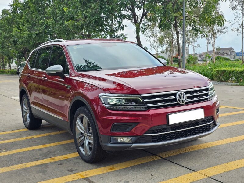 Volkswagen Tiguan ALLSPACE 2019 đăng ký 2020