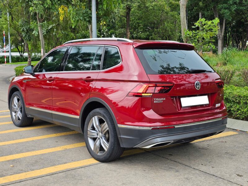 Volkswagen Tiguan ALLSPACE 2019 đăng ký 2020